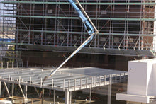 Load image into Gallery viewer, Allround Bridging System close up view of 25 metre span
