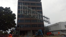 Load image into Gallery viewer, Allround Bridging System crane lift
